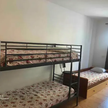 Kondi'S Apartment